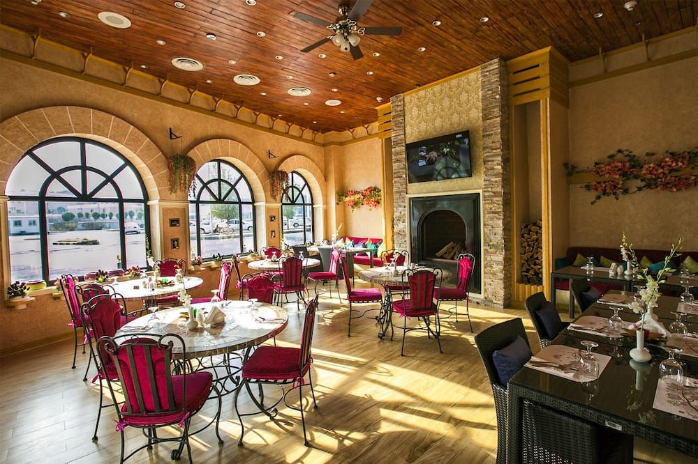 מסעדה תמונה