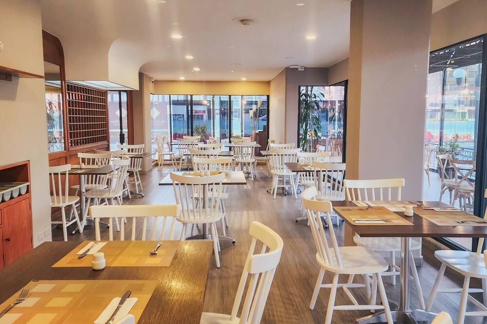 מסעדה תמונה