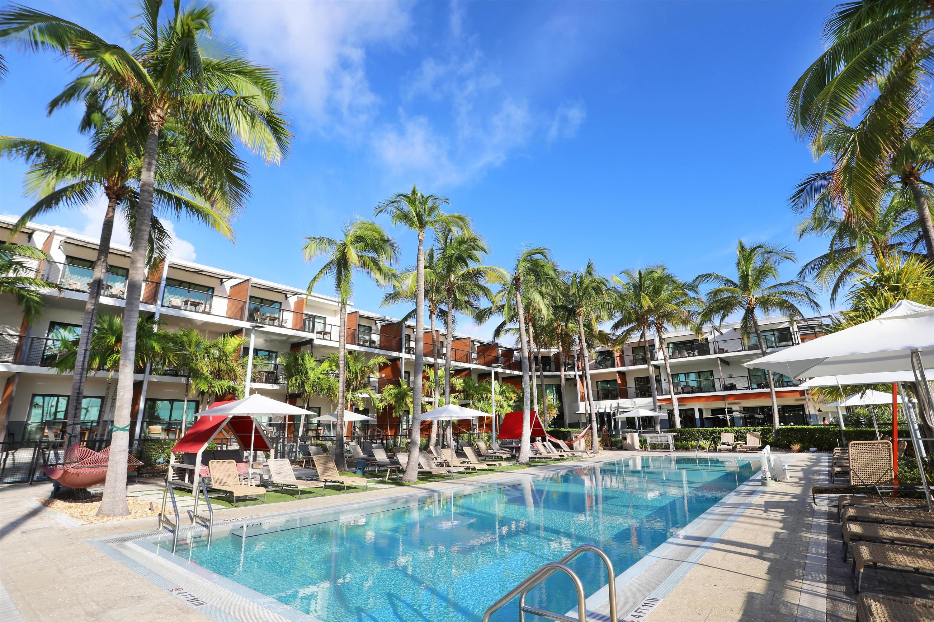 בריכה תמונה