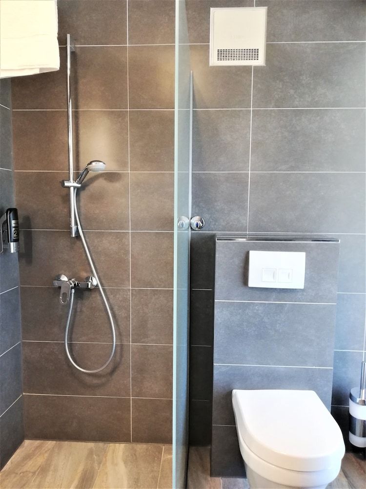 חדר רחצה