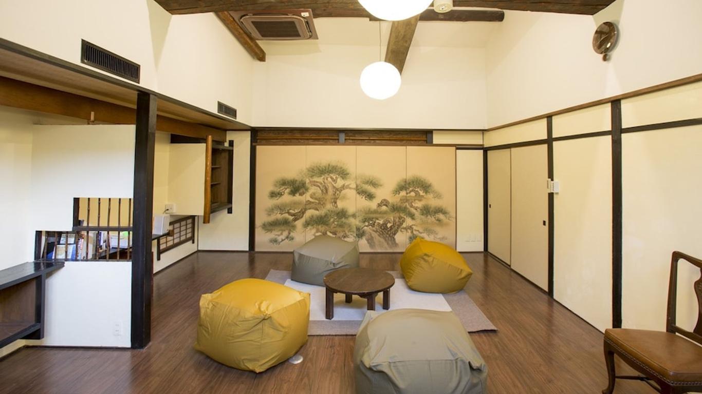 Osaka Guest House U-En