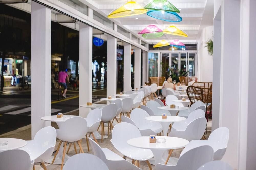 מסעדה תמונה