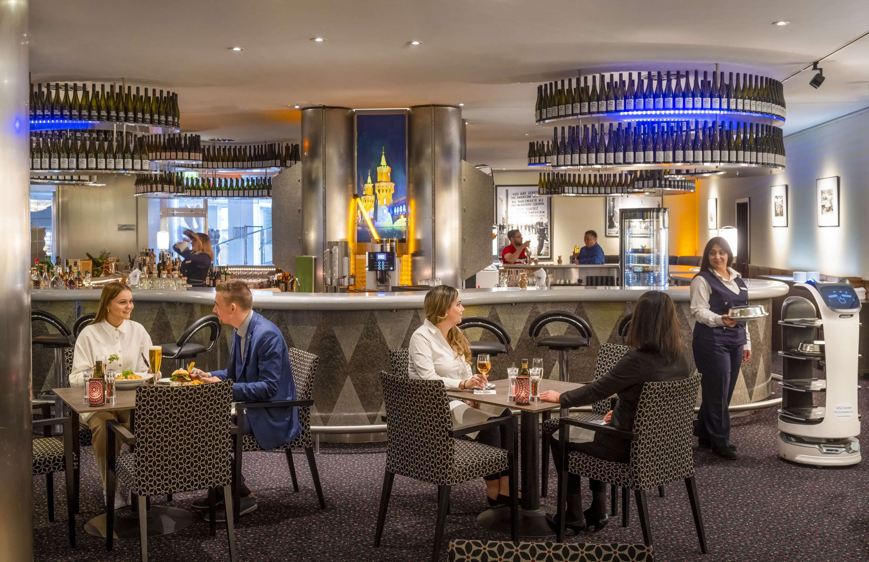 מסעדה תמונה