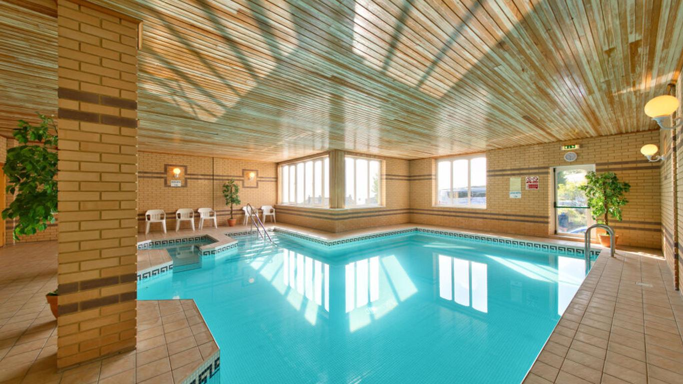 Channel View Hotel