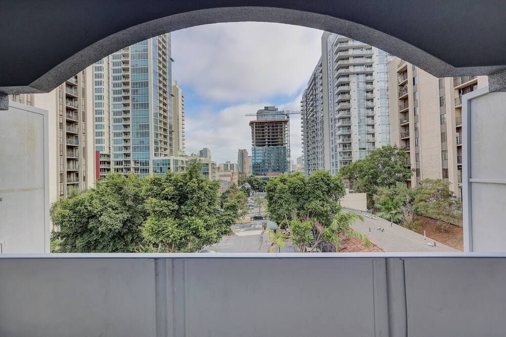 מרפסת תמונה