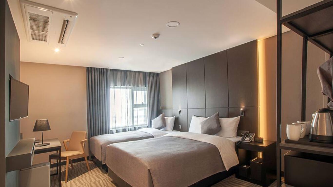 Hotel Foret Premier Nampo