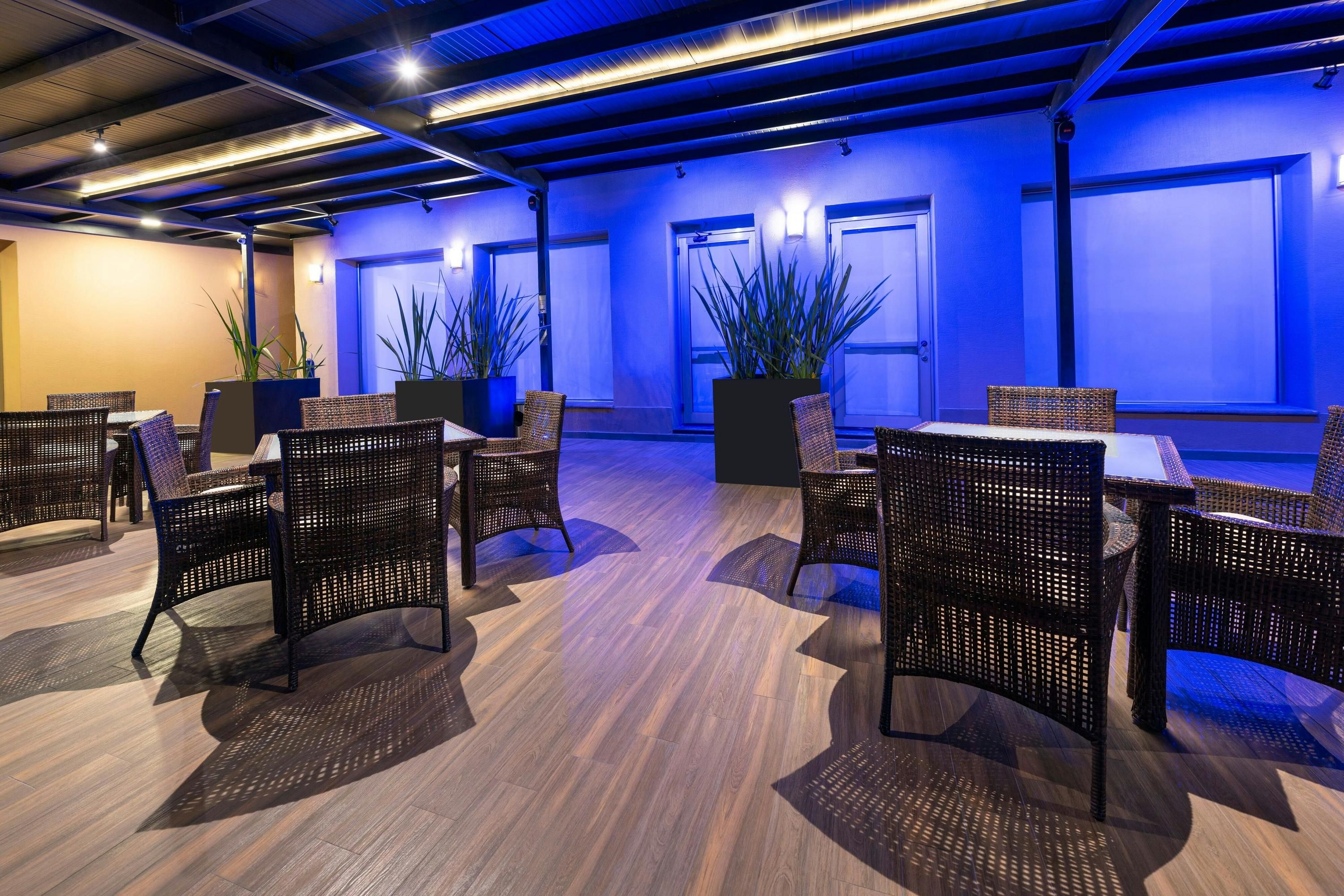 מסעדה תמונה