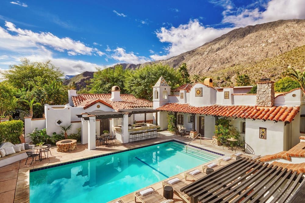 בריכה תמונה