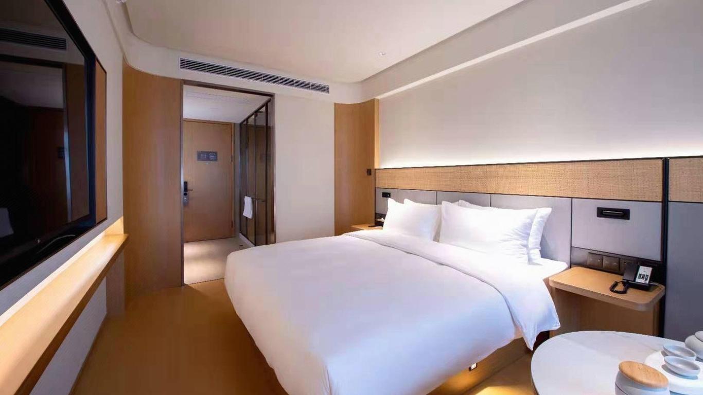 Ji Hotel Shanghai Xujiahui Branch