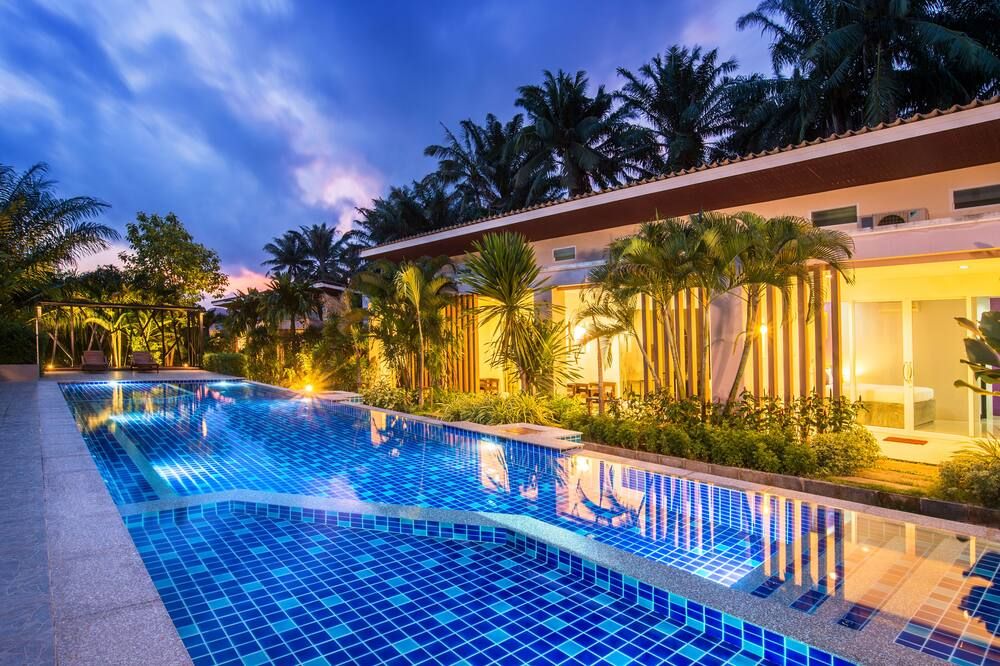 בריכה תמונה