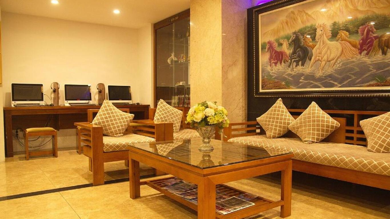 Golden Beach Nha Trang Boutique Hotel