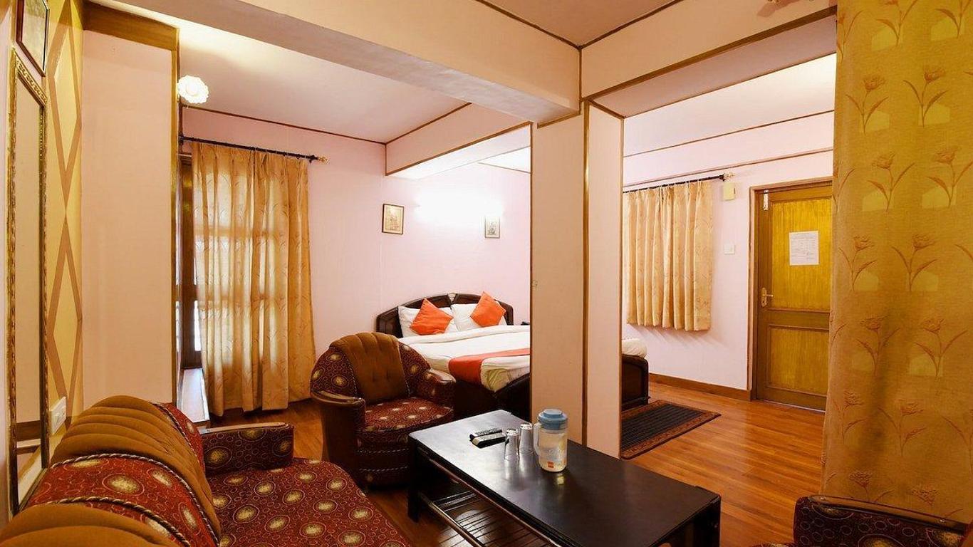 Hotel Eve