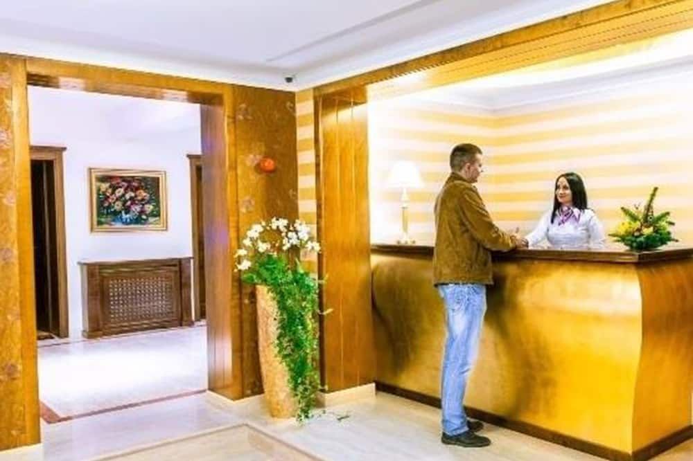 דלפק קבלה תמונה