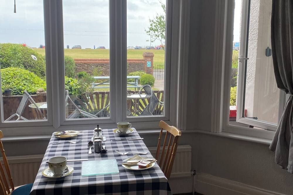 חדר אוכל תמונה