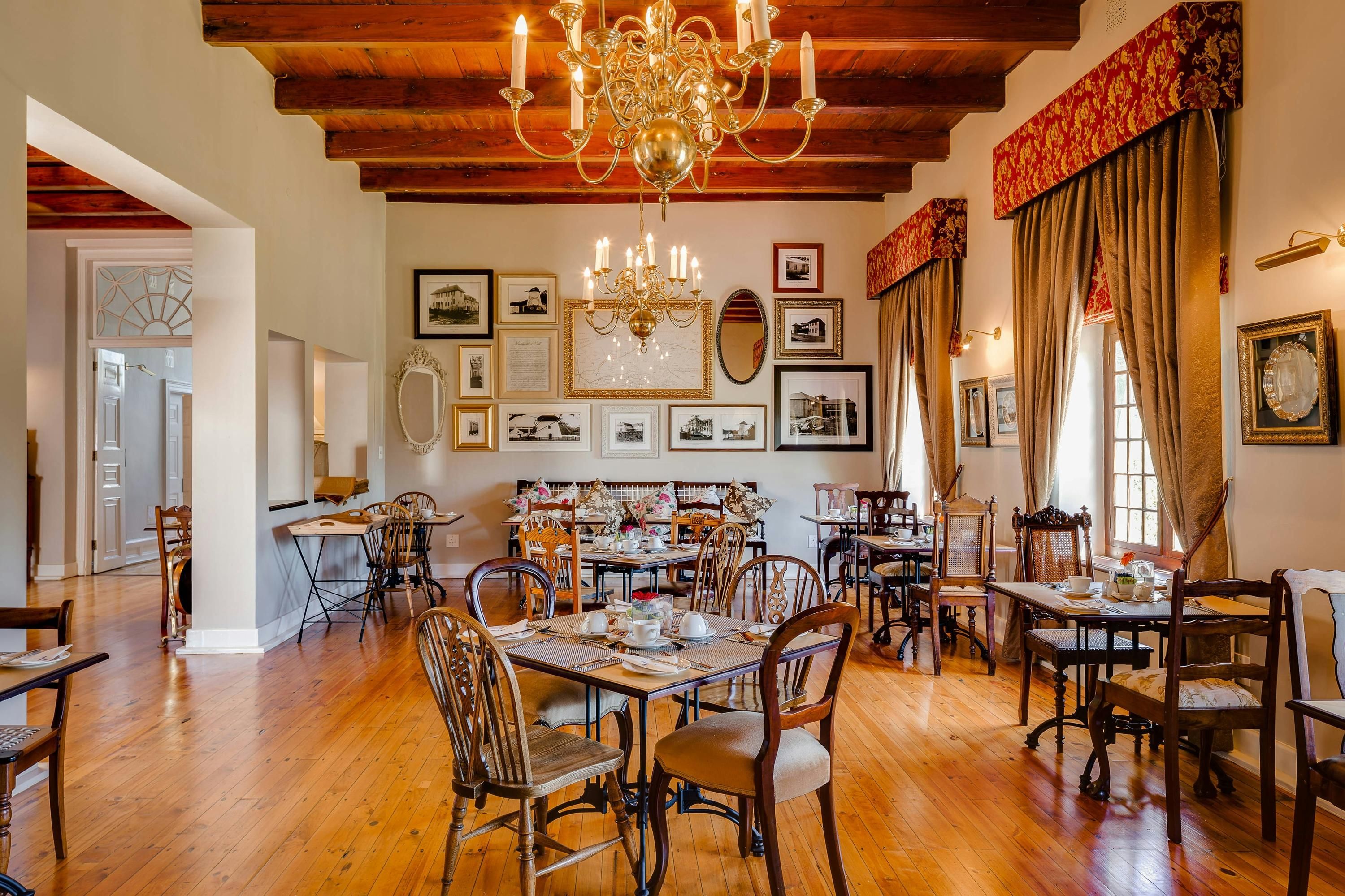 מסעדה תמונה