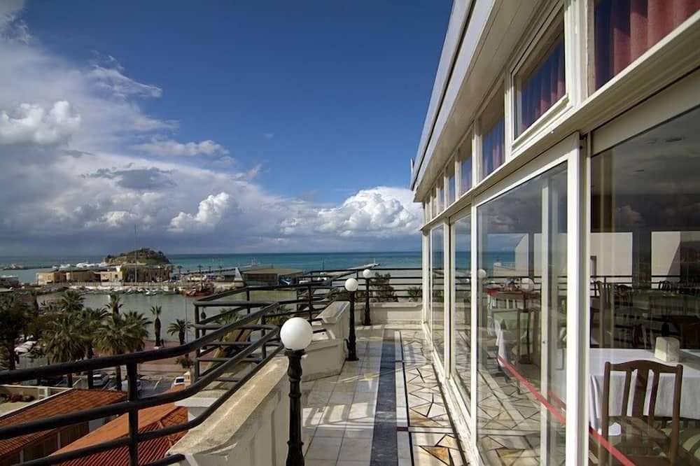 מרפסת תמונה