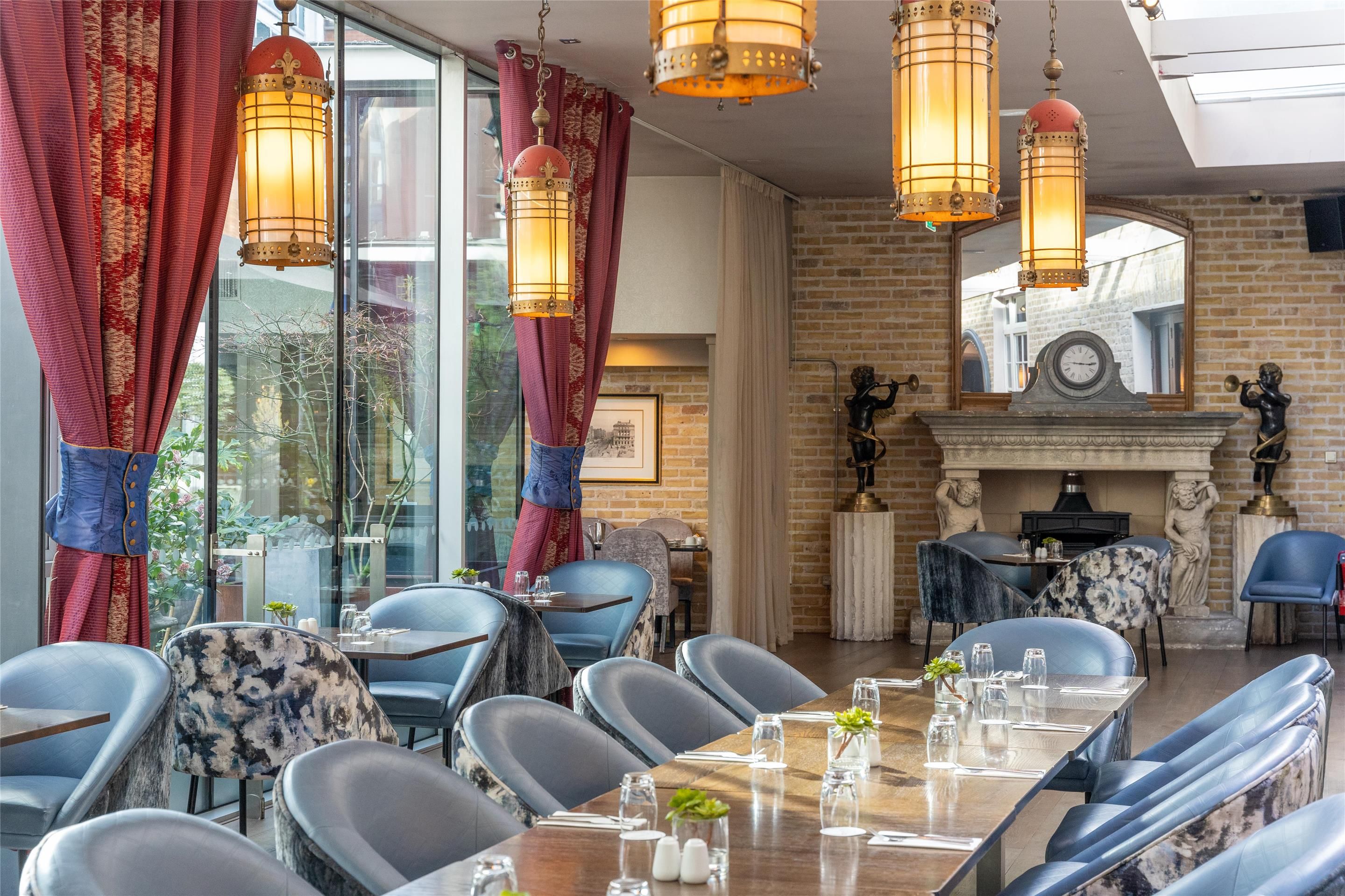 מסעדה תמונה