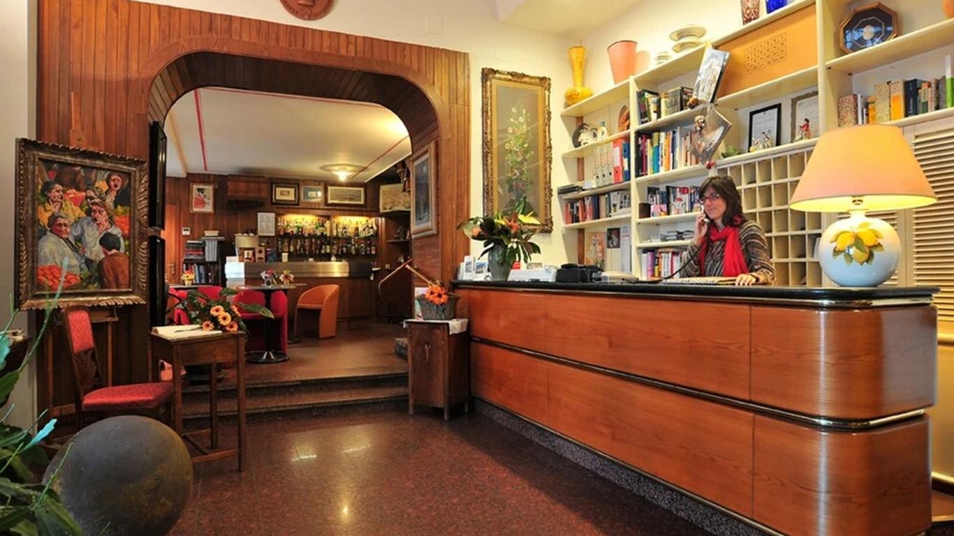 Hotel Albion