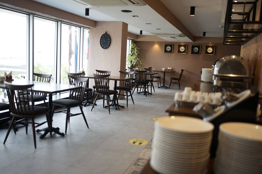 מסעדה תמונה