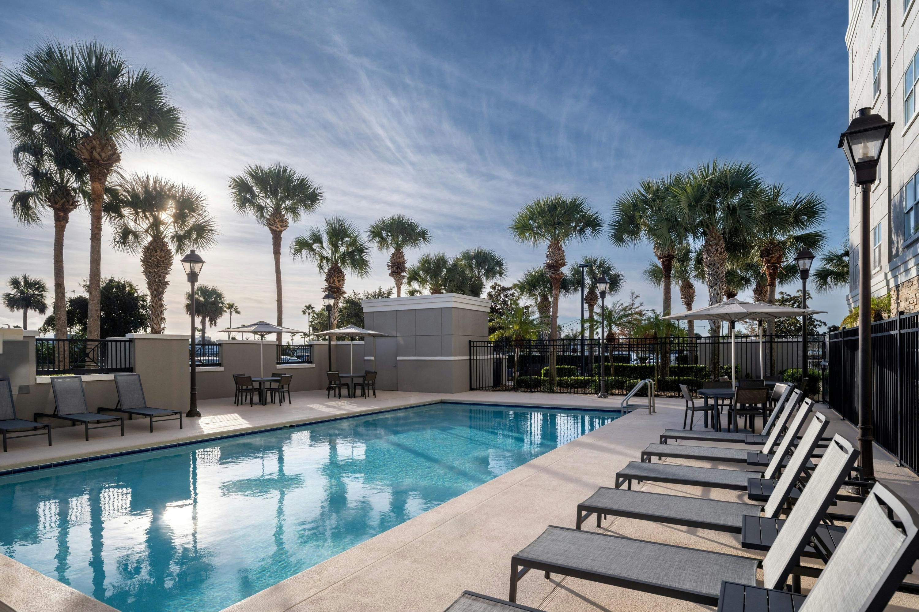 בריכה תמונה