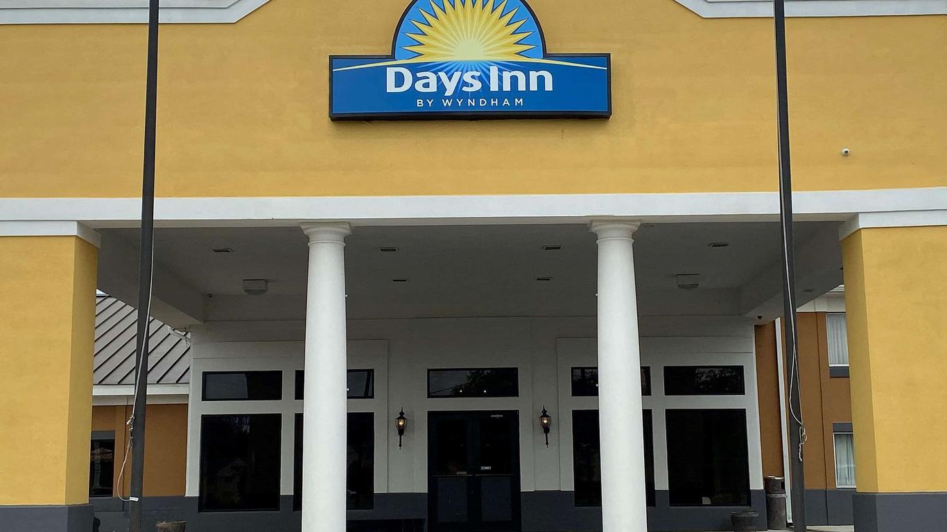 Days Inn by Wyndham Dothan