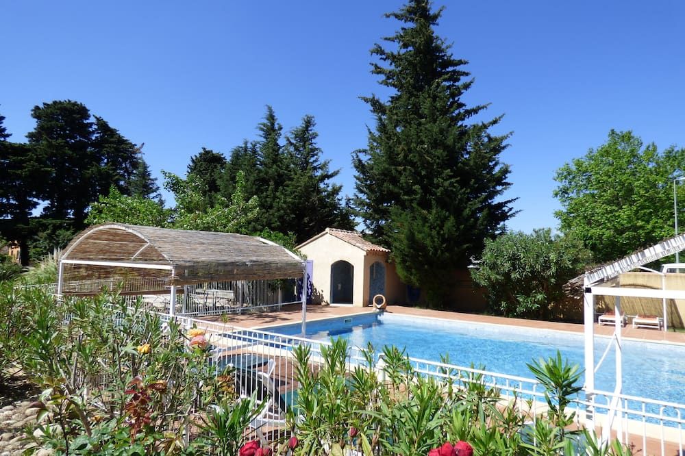 בריכה תמונה