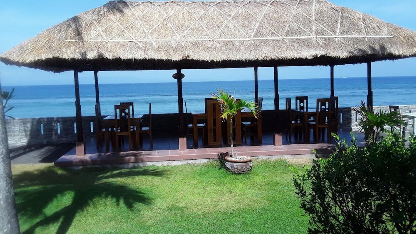 Temple Cafe & Cottages