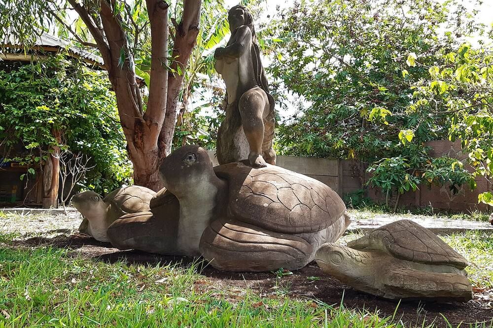 אחר