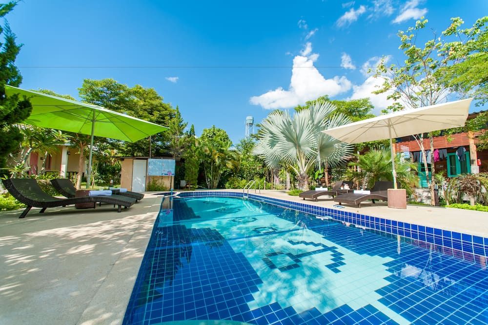 בריכה תמונה