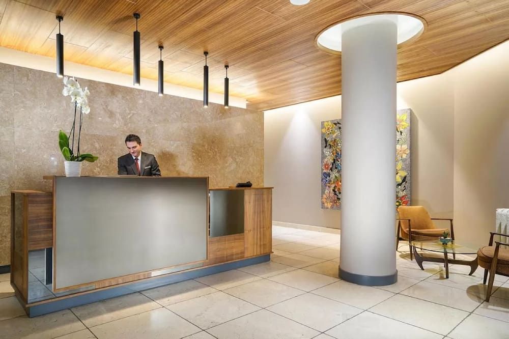 דלפק קבלה תמונה