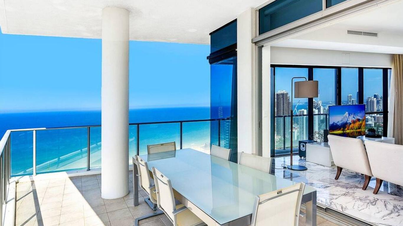Artique Resort Surfers Paradise
