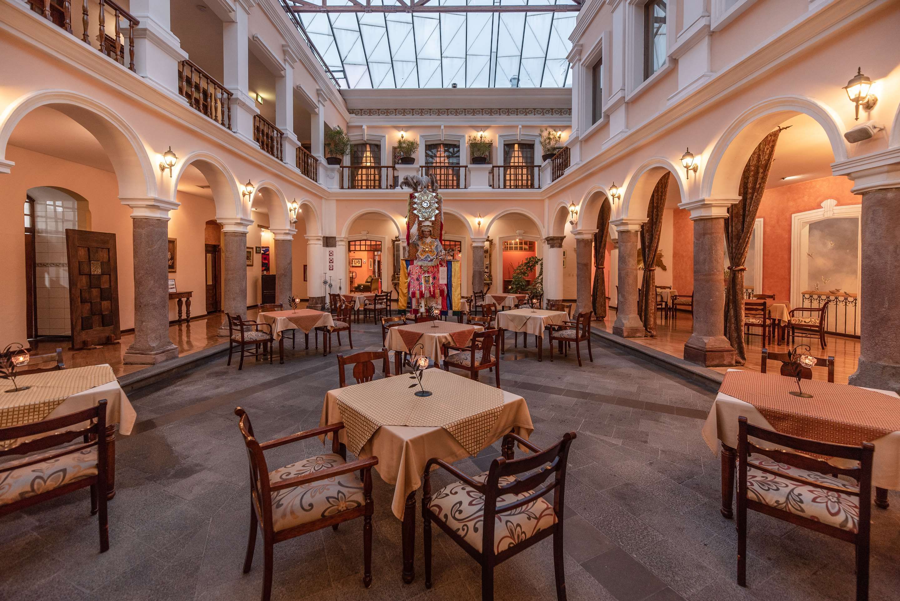 מסעדה תמונה