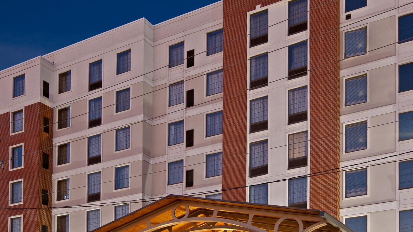 Staybridge Suites Indianapolis Downtown-Convention Center, An IHG Hotel