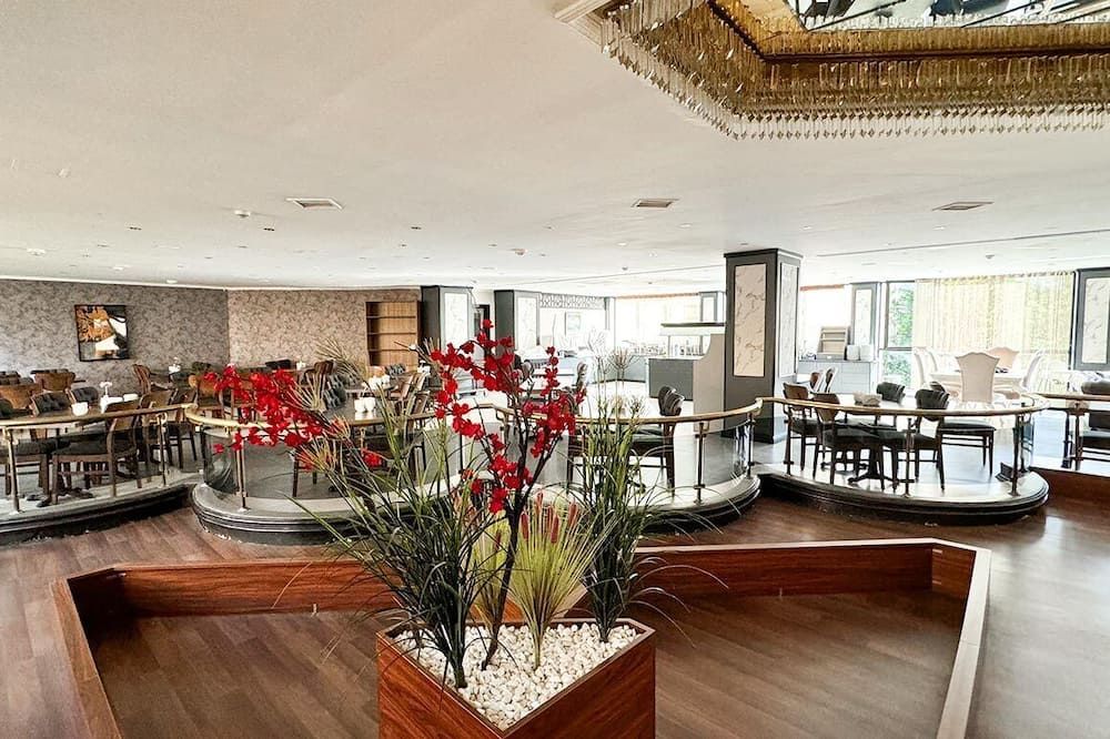 מסעדה תמונה