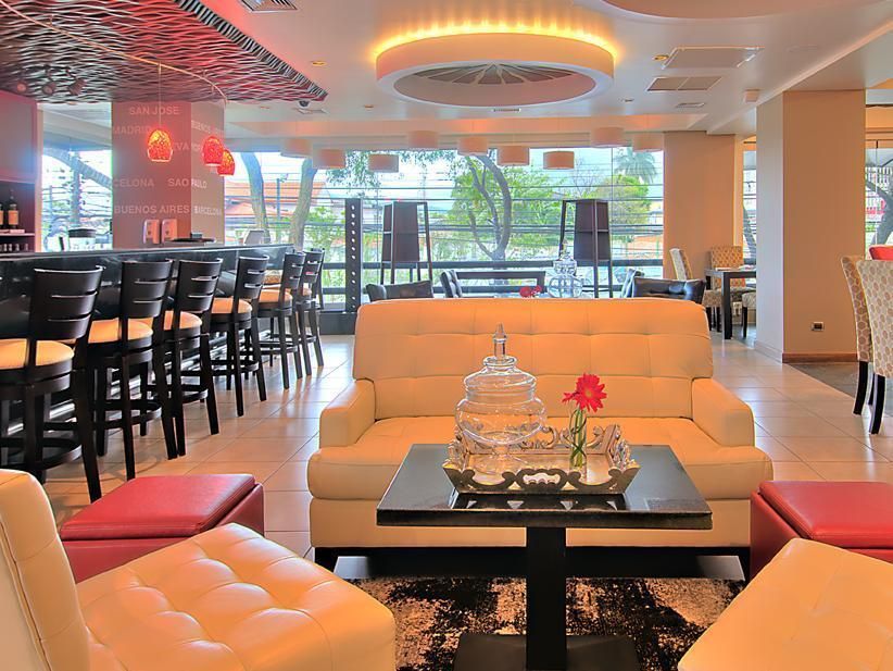 מסעדה תמונה