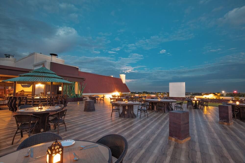 מסעדה תמונה