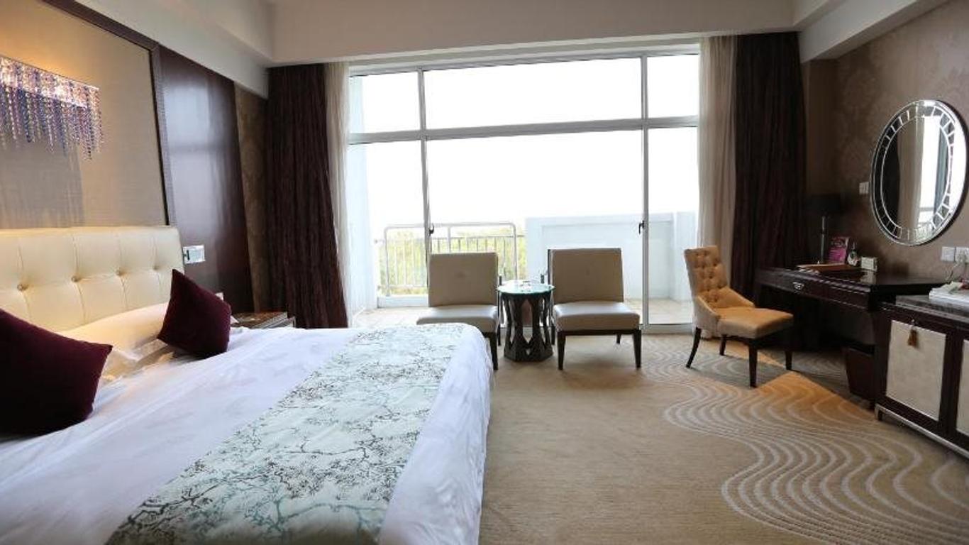 Huangshan Golf Hotel