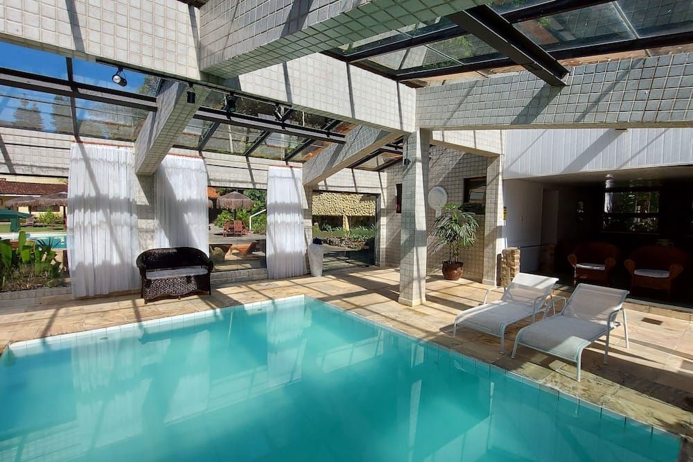 בריכה תמונה