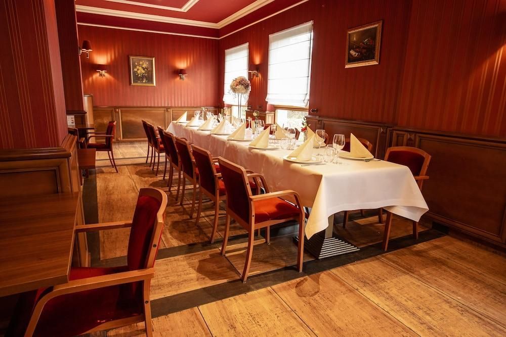 מסעדה תמונה