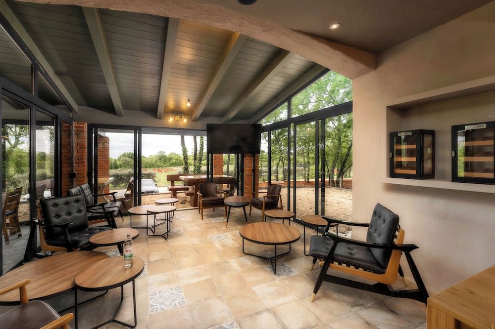 מסעדה תמונה