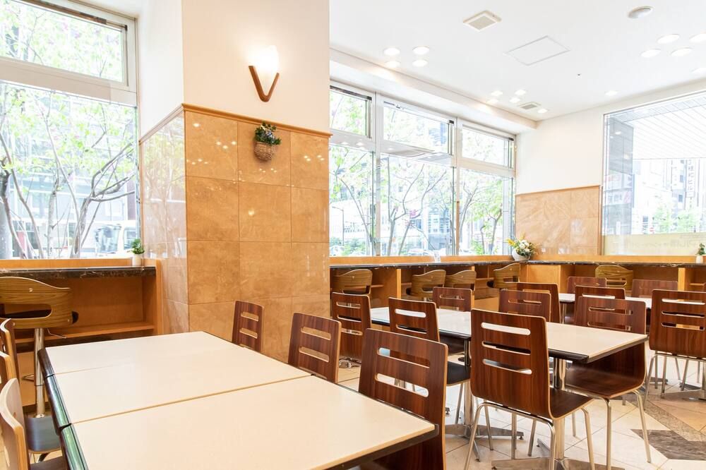 מסעדה תמונה