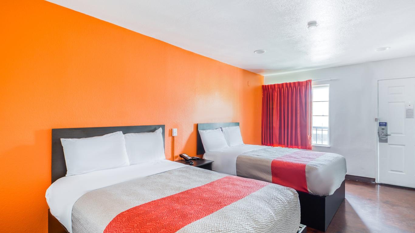 OYO Hotel Baton Rouge East I-12 Louisiana