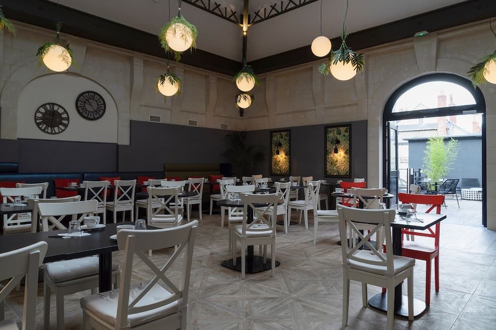 מסעדה תמונה