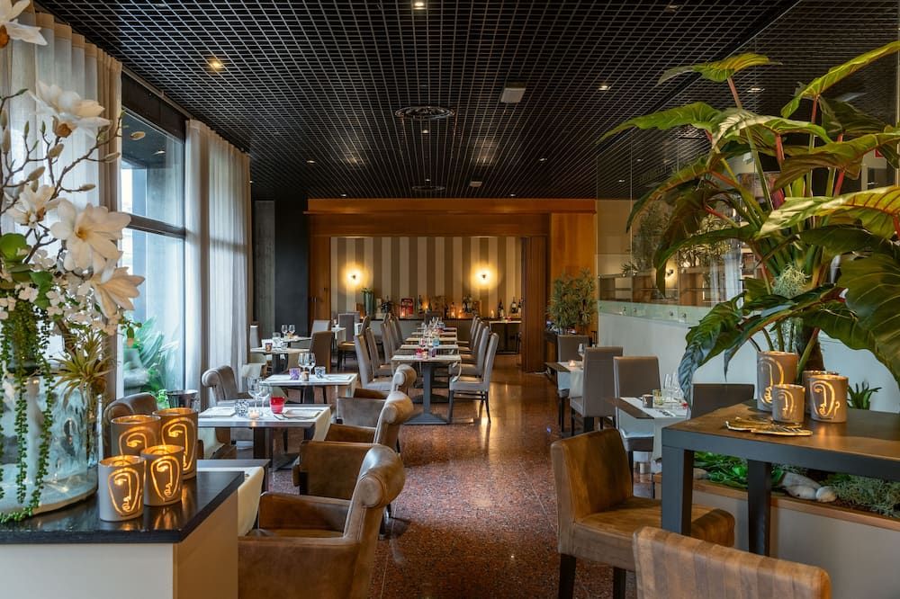 מסעדה תמונה