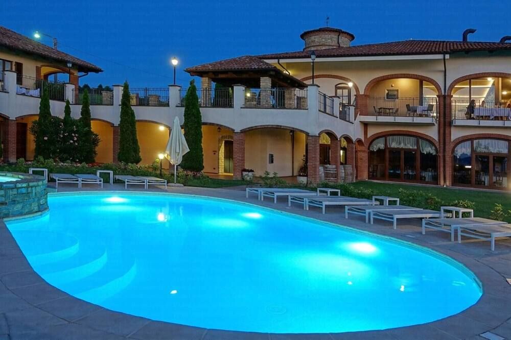 בריכה