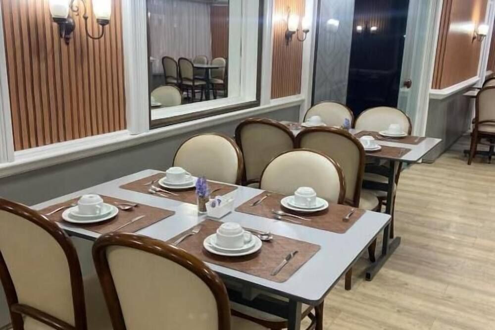 מסעדה תמונה