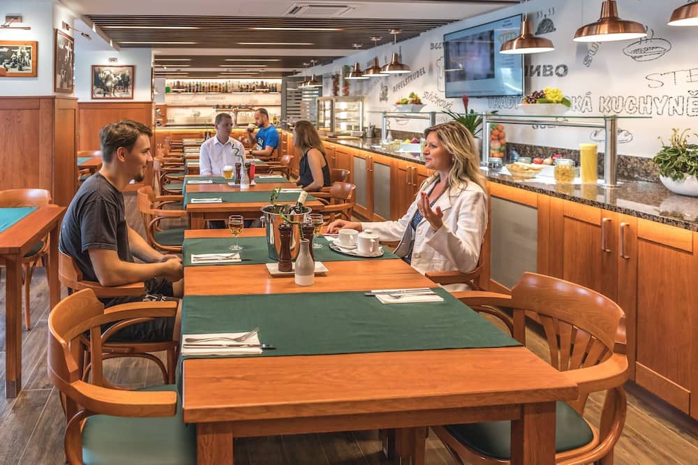 מסעדה תמונה