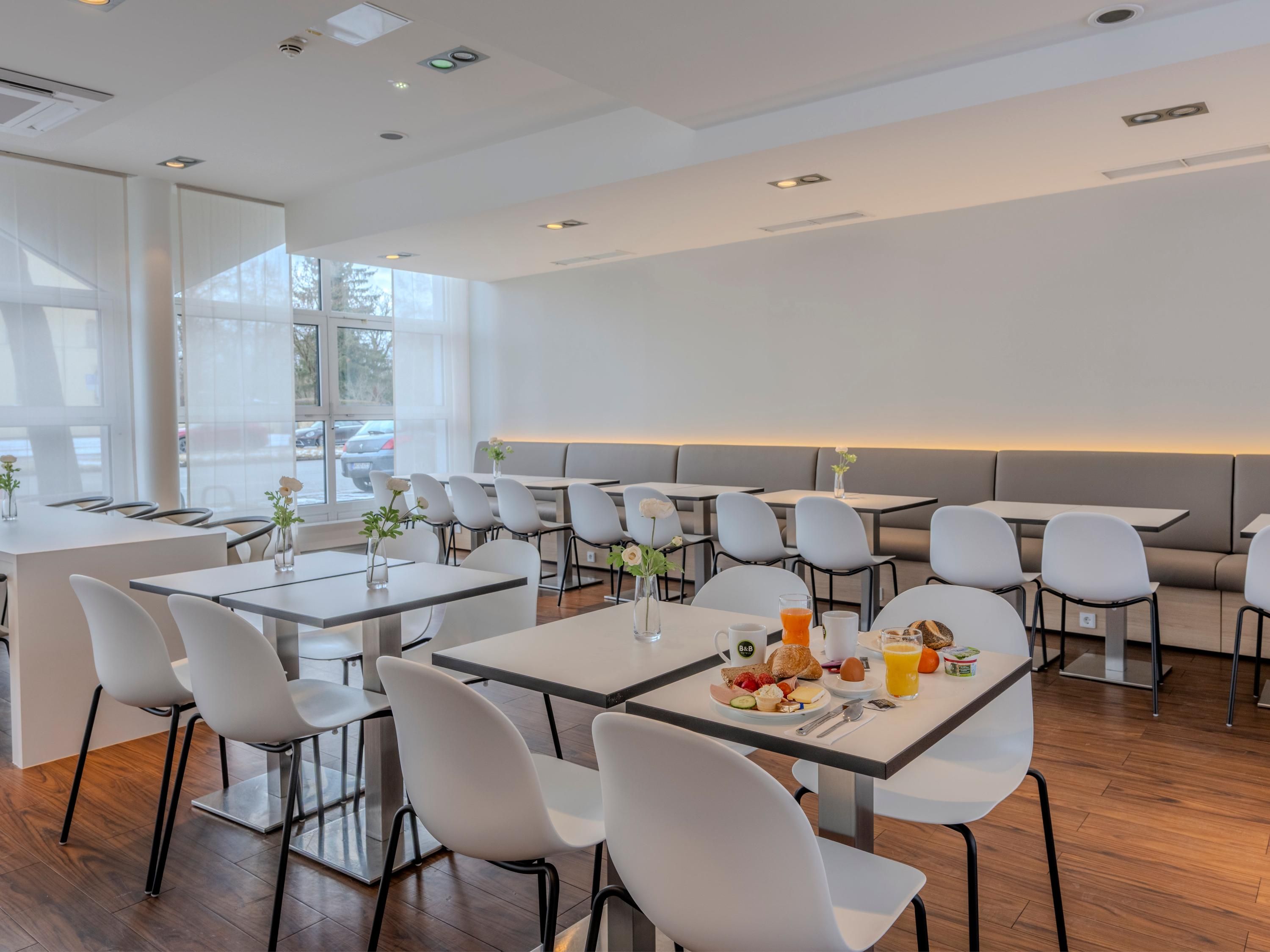 מסעדה תמונה