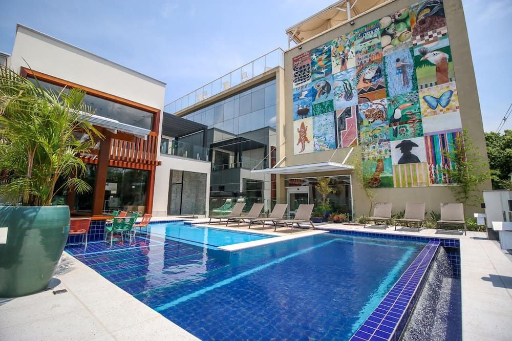 בריכה תמונה