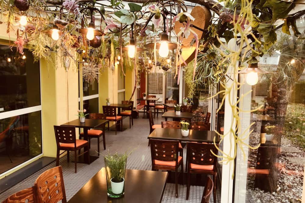 מסעדה תמונה